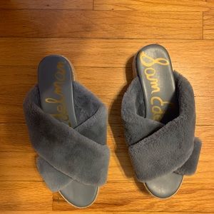Sam Edelman short plush fur slip on slippers.SZ 10